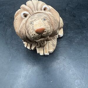 Charming Tan Lion Sculpture